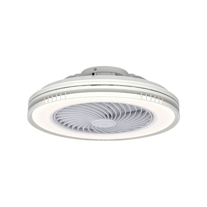 Zapuštěný stropní ventilátor se světlem
