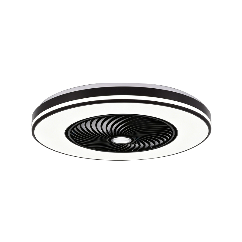 Zapuštěný stropní ventilátor se světlem